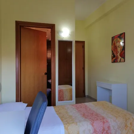 Roma Hotel