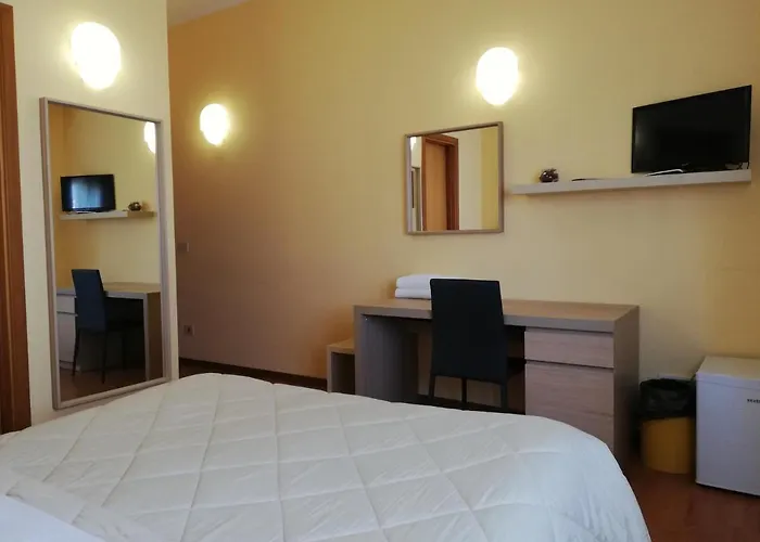 Roma Отель Ланчиано